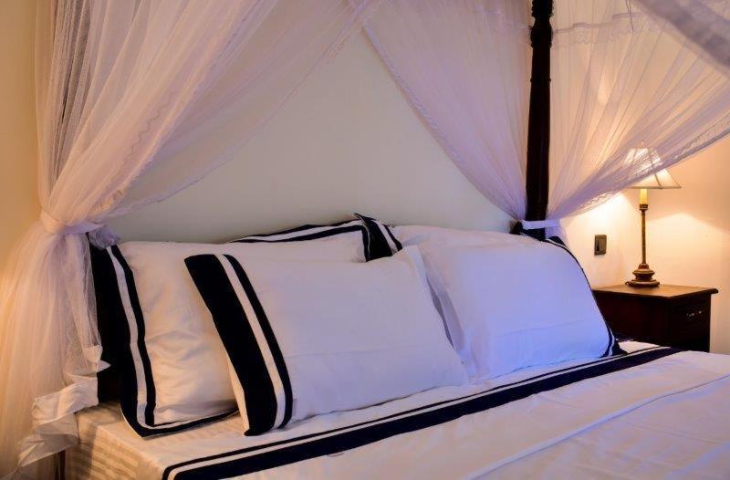 Headman House Antique Villa - A Seaside Royal Stay Ahangama Exterior foto